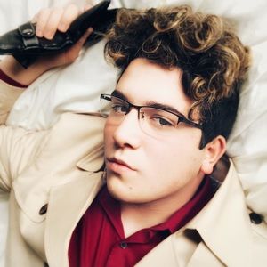 Meet your Posher, Garrett